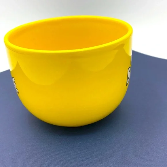 Bright Yellow Novelty Oversized Mug“Fries Before Guys.” - Picture 4 of 6